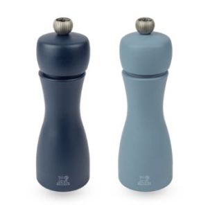 2/42967- Salt & Pepper Shaker Set